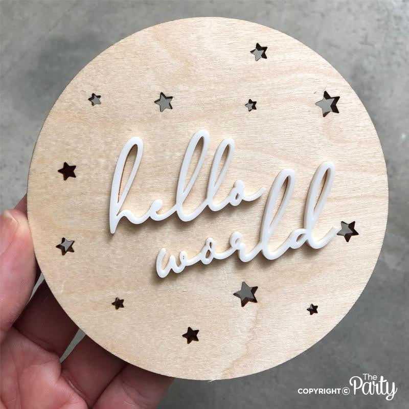 Hello world birth announcement plaque – The Party, Dubai